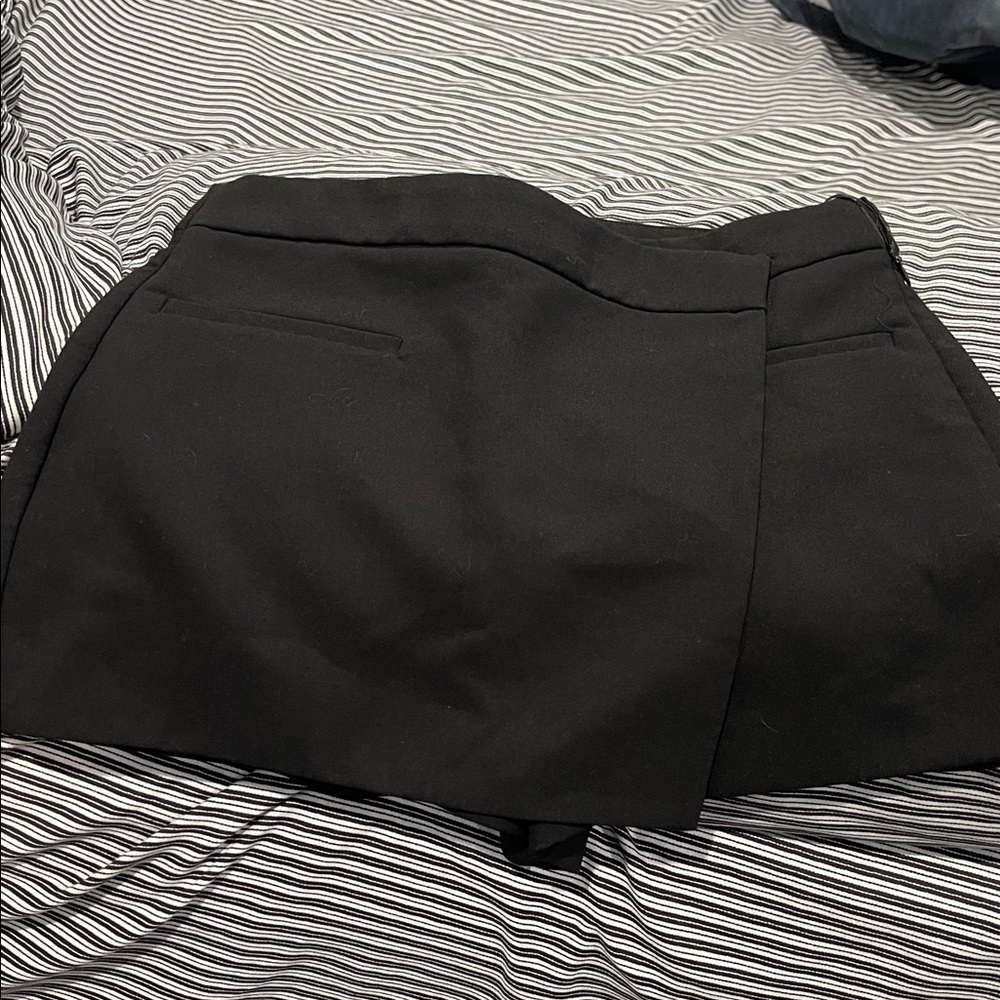 Zara Classic Black Women's Skort